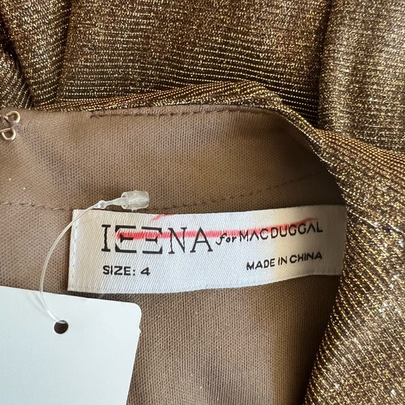 Mac Duggal Plunge Neck Metallic Long Sleeve Gown - Picture 16 of 16